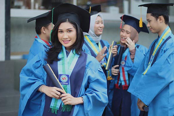 Kampus Swasta Atau Negeri